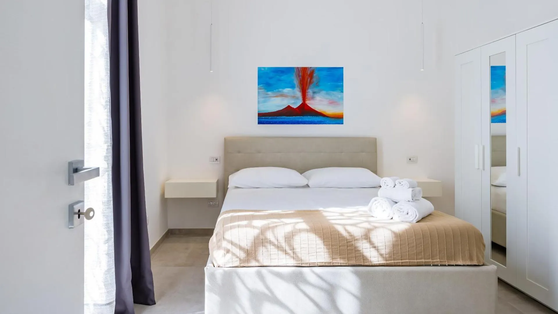 Maison Emanuele Double Apartment Naples Italy