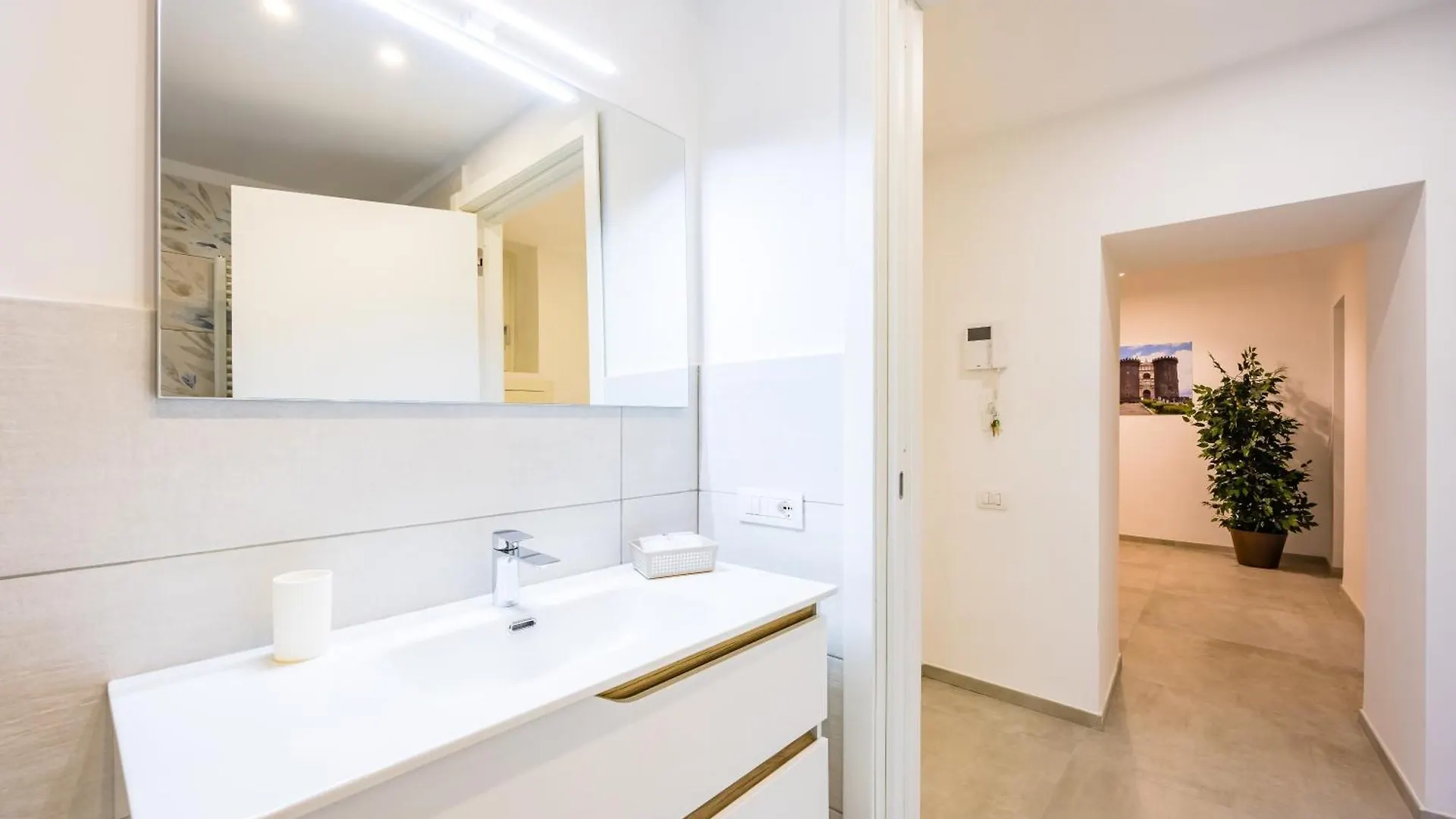 Maison Emanuele Double Apartment Naples 0*,  Italy