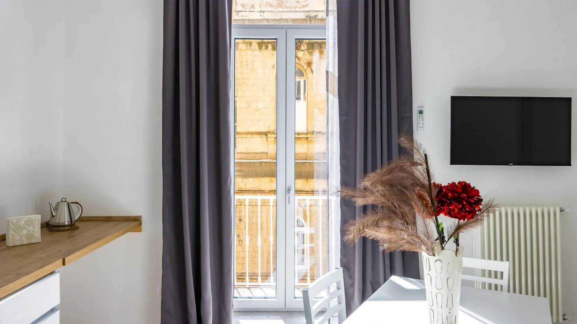 Maison Emanuele Double Apartment Naples